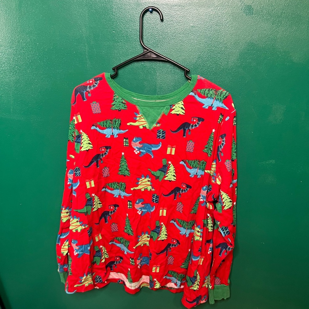 🔴Wondershop Festive Pink and Green Sweater